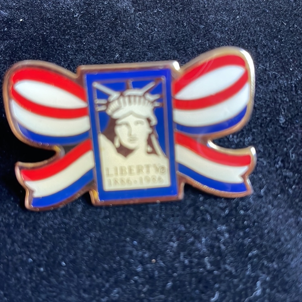 Liberty brooch red white and blue